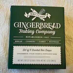 Set of 6 Scented Bar Soaps in Mrs. Claus Gingerbread Baking Company Box NIB